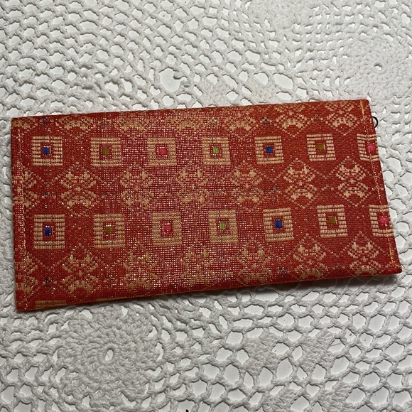 New! Tapestry clutch wallet - Picture 2 of 3